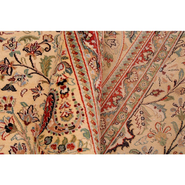 Textile Shabby Chic 1990's Pak-Persian Ivory/Green Wool Rug - 9'4'' X 13'6'' For Sale - Image 7 of 9
