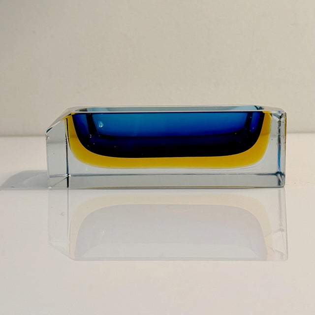 Flavio Poli 1960s Flavio Poli for Seguso Vetri D’Arte Murano Sommerso Blue & Amber Glass Ashtray For Sale - Image 4 of 11