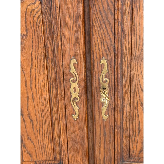 Brown 19th Century French Louis XV Provincial Solid Oak Sideboard / Buffet. For Sale - Image 8 of 12