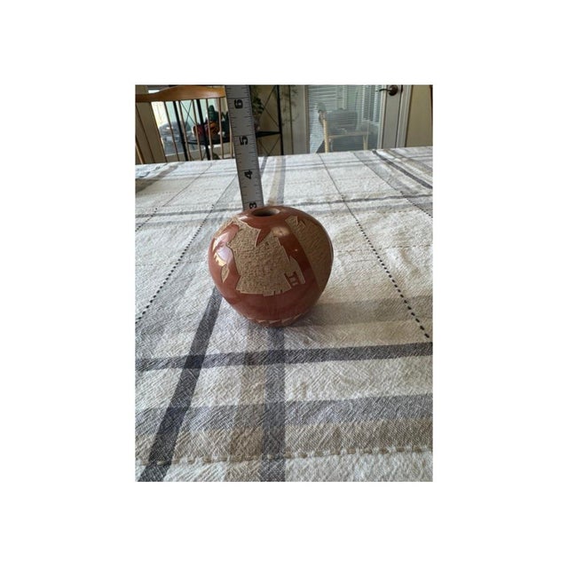 Ceramic Vintage Native American Sgraffito Pottery Etched Polished Finishes Tom Tapia For Sale - Image 7 of 8