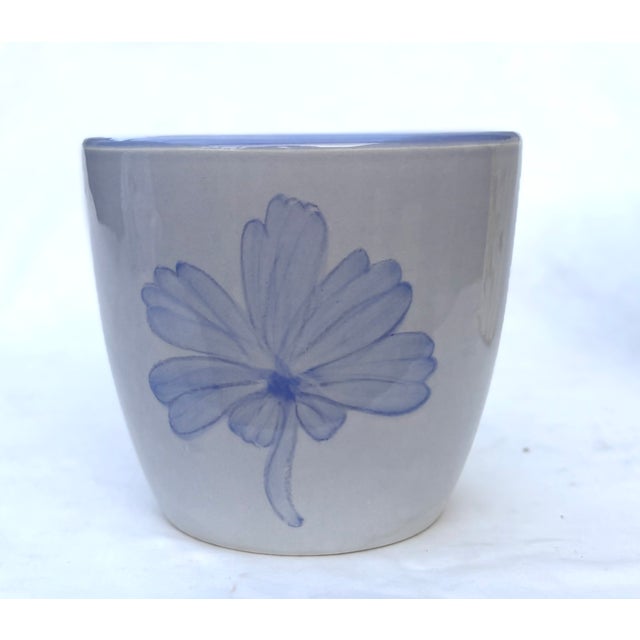 Farmhouse Late 20th Century Portuguese Folk Art Salt Glazed Stoneware Cachepot With a Cobalt Blue Flower by New England Pottery For Sale - Image 3 of 8
