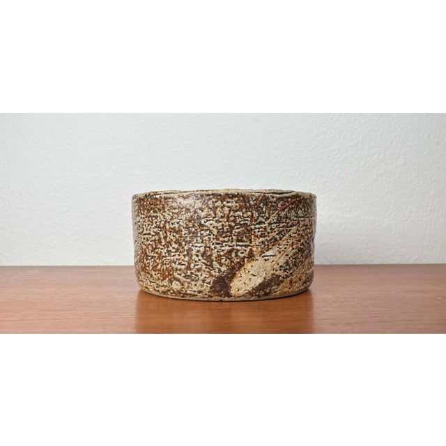 Royal Copenhagen Mid-Century Modern Danish Studio Pottery Bowl by Ivan Weiss for Royal Copenhagen, 1960s For Sale - Image 4 of 16