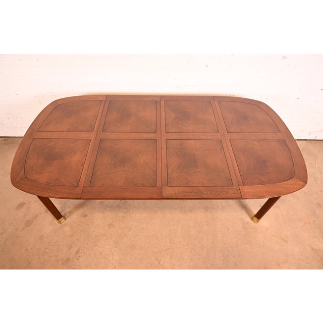 1970s Henredon Mid-Century Modern Hollywood Regency Chinoiserie Walnut and Burl Wood Extension Dining Table | Newly Refinished For Sale - Image 5 of 13