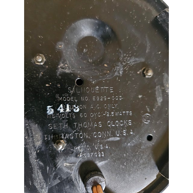 1950s MCM Atomic Seth Thomas Electric Wall Clock For Sale - Image 6 of 6