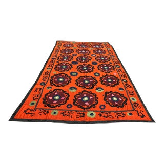 Vintage Large Suzani Bedspread Tablecloth / Tapestry For Sale