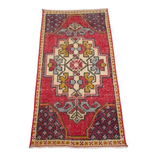 1970s Hand Knotted Low Pile Turkish Petite Rug Entry Decor, Bath Mat - 19'' X 38'' For Sale