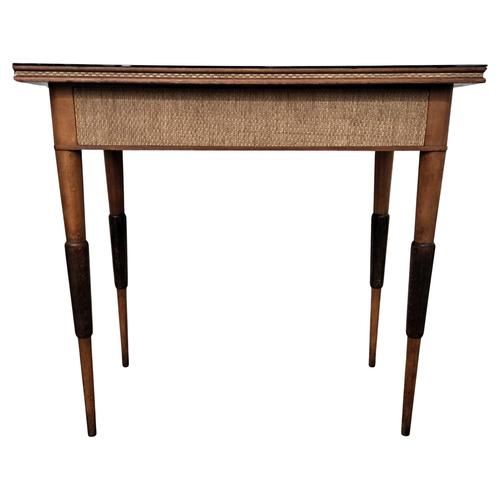 Mid-Century Modern Italian Desk in Walnut, 1960s For Sale - Image 10 of 10