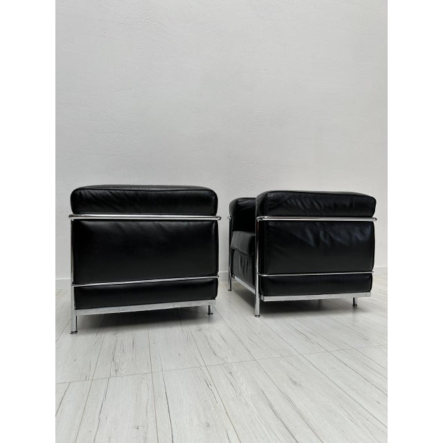 Vintage Black Leather LC2 Armchair by Le Corbusier & Charlotte Perriand for Cassina, 1990s For Sale - Image 10 of 15