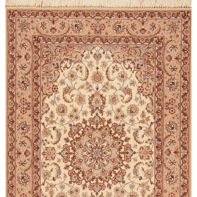 Hand-knotted oriental rug | Size: 170 cm x 110 cm | Knot density: approx. 800.000 knots/m² | Material: 97% natural wool,...