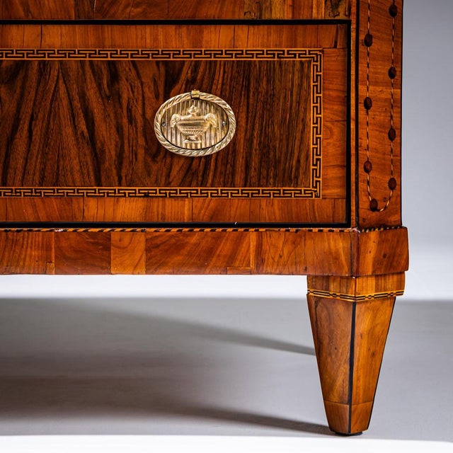 Wood Neoclassical Chest of Drawers, 1780 For Sale - Image 7 of 8