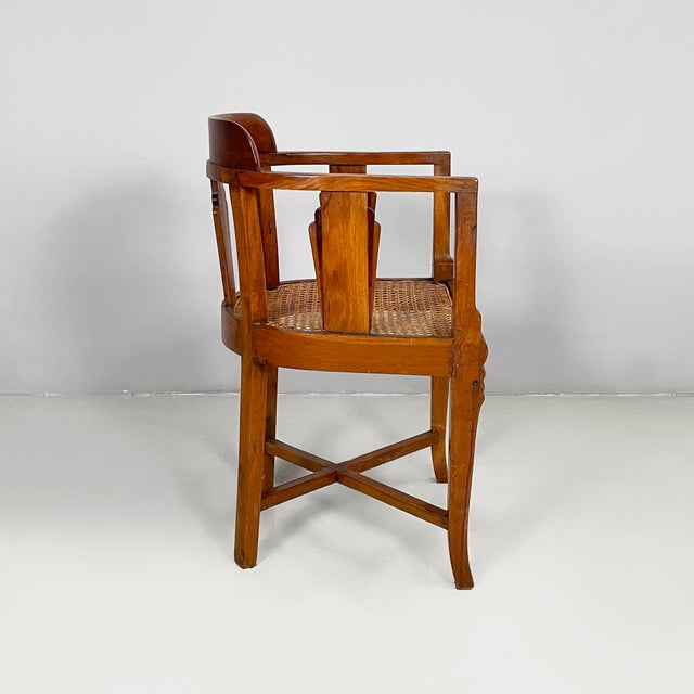 Mid-Century Modern Italian Art Nouveau Wood and Straw Tub Chair, 1930s For Sale - Image 3 of 18