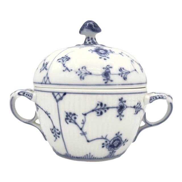 Vintage Royal Copenhagen Blue Fluted Covered Sugar Bowl For Sale