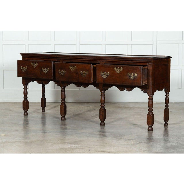Late 18th Century Large 18th Century English Oak Dresser, 1780s For Sale - Image 5 of 17