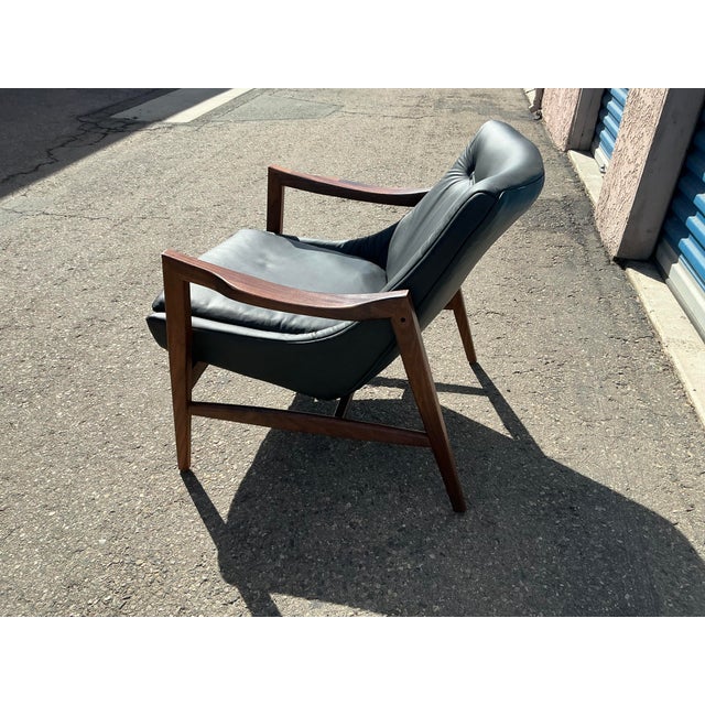 Mid-Century Lounge Chair Black Leather Walnut Frame For Sale - Image 11 of 11