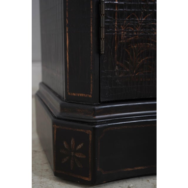 Ethan Allen Chinoiserie Decorated Credenza Console For Sale - Image 12 of 18