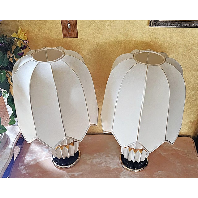 Ceramic Pair of Vintage Hollywood Regency Ceramic Table Lamps – Styled After Rougier For Sale - Image 7 of 18