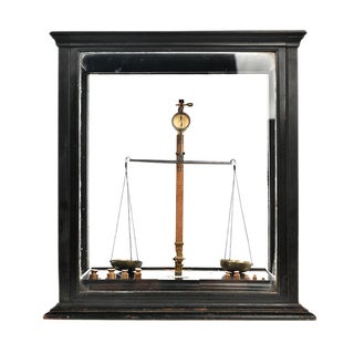 Small English Window Scale For Sale