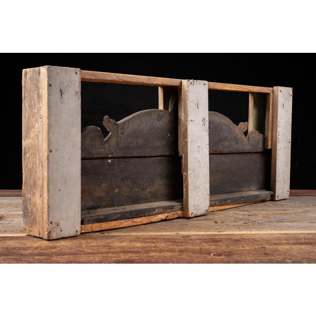Metal Late 19th Century Victorian Painted Cast Iron Architectural Pediment For Sale - Image 7 of 18