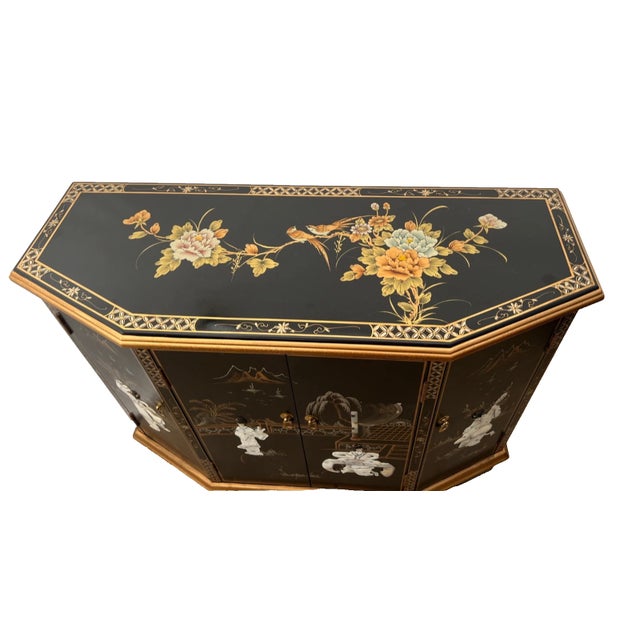 Vintage Chinese Console Cabinet Chinoiserie Mother of Pearl Applique Asian Style For Sale In Palm Springs - Image 6 of 11