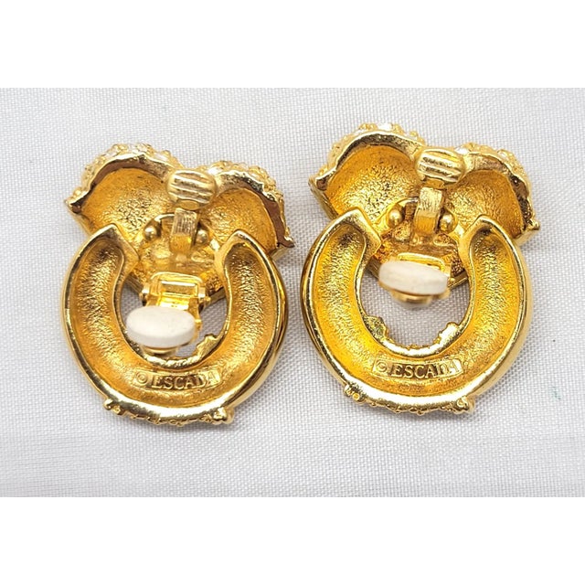 Vintage Signed Escada Goldtone Rhinestone Heart Doorknocker Clip Earrings - 2 Pieces For Sale - Image 9 of 10