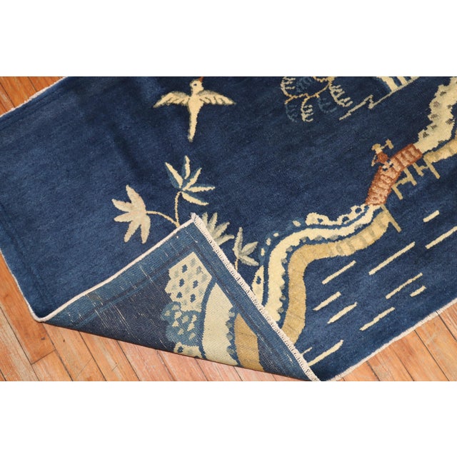 Mid-20th century Chinese Floral design pictorial rug. Measures: 2'9'' x 6'.