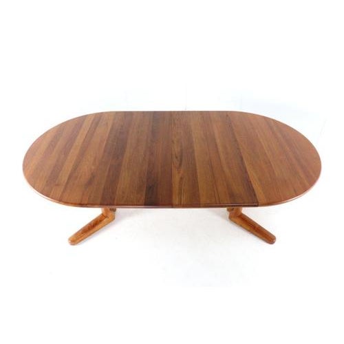 Danish Round Extendable Sindal Dining Table For Sale - Image 6 of 16