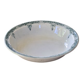 Large French Art Nouveau Salad Bowl from Sarreguemines, 1885 For Sale