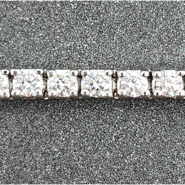 Early 21st Century 2.87 Ct Diamond Tennis Bracelet For Sale - Image 5 of 8