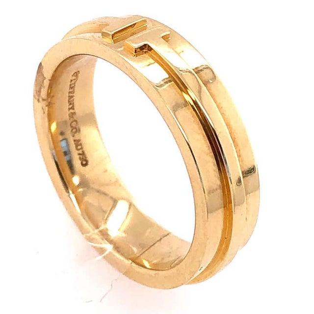 Tiffany & Co. 18 Karat Yellow Gold Wedding Ring / Band For Sale - Image 11 of 12