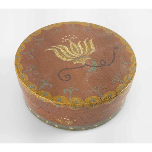 Wood Vintage Scandinavian Pennsylvania Dutch Style Box For Sale - Image 7 of 7