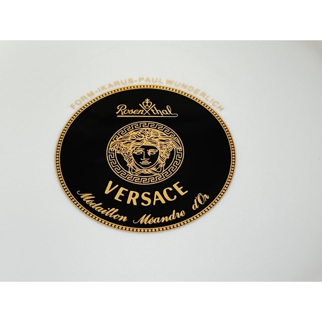 Vintage Design Bowl 20 cm designed by Versace for Rosenthal. Series: Medaillon Meandre d’Or Designed in the 2000s and no...