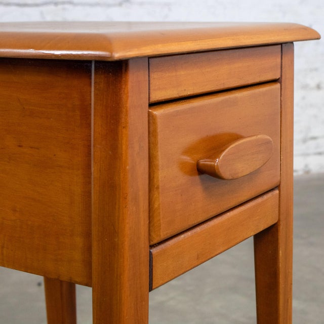 1930s to 1950s Transitional Solid Maple Nightstand or End Table With Hand Carved Pulls For Sale - Image 14 of 18