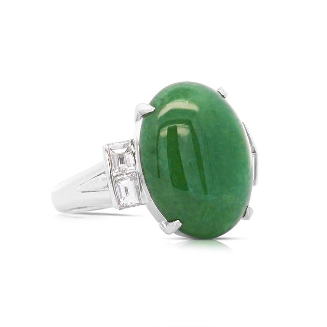 10.91 Carat Oval Jadeite Jade & Baguette Diamond Platinum Filigree Ring Size 6.5 For Sale - Image 4 of 7
