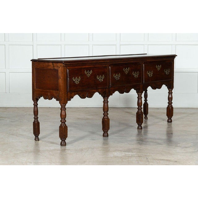 Circa 1780 Large 18thC English Oak Dresser. W186 x D47 x H81 cm.