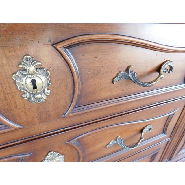 Henredon French Louis XV Style Dresser 70"w For Sale - Image 12 of 16