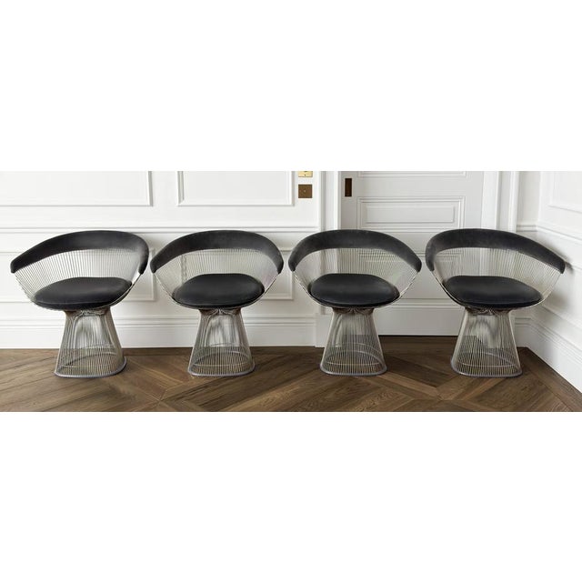 This set of four Platner armchairs by Warren Platner for Knoll, dating to the 1960s, illustrates a characteristic approach...