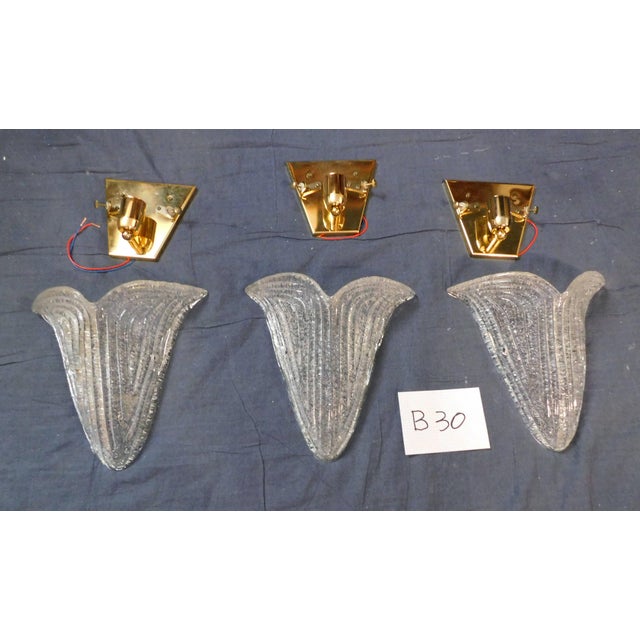 Glass 20th Century Graniglia Shield Sconce For Sale - Image 7 of 7