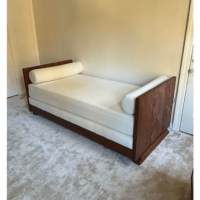 A Hand-Crafted Wood and Bouclé Daybed, 21st Century For Sale - Image 10 of 12