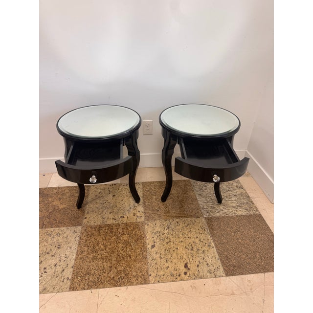 Pair of Vintage Black Lacquer Round Side Tables With Beveled Mirrored Tops, Ralph Lauren Mayfair Style For Sale - Image 9 of 12