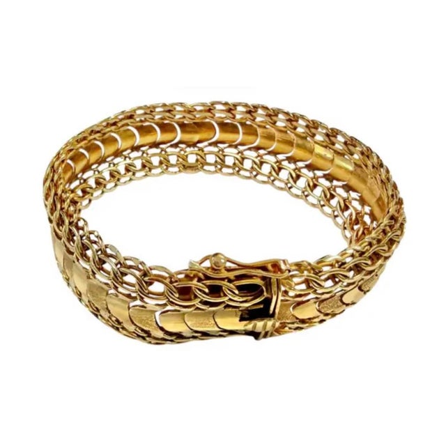 18k Yellow Gold Italian Mesh Bracelet Vintage For Sale - Image 9 of 9
