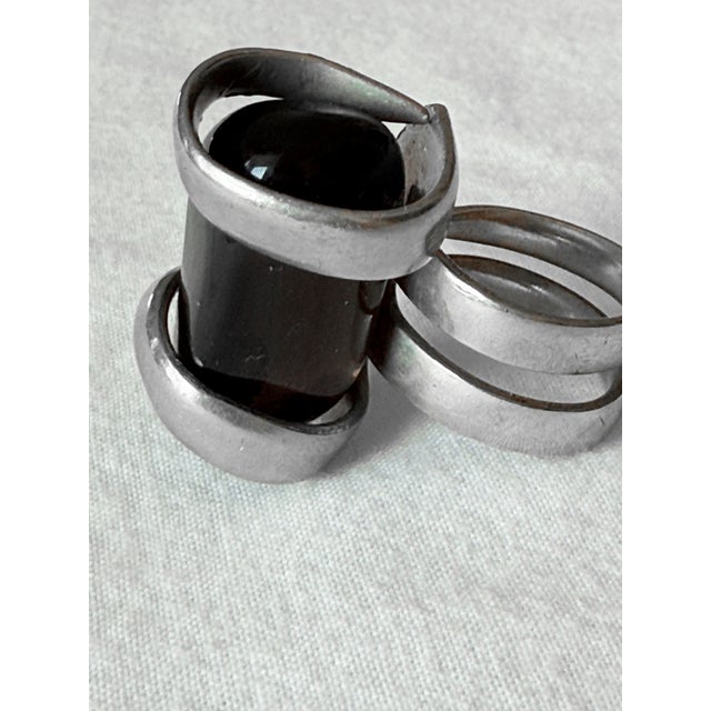 Mid-Century Modern Vintage 1970s Brutalist Modernist Smoky Quartz Statement Ring, Silver-Tone For Sale - Image 3 of 10