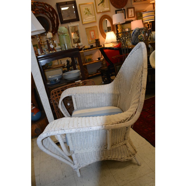 White Vintage White Wicker Oversized Fan Back / Cobra Patio Arm Chair With Blue Stripe Cushion For Sale - Image 8 of 12