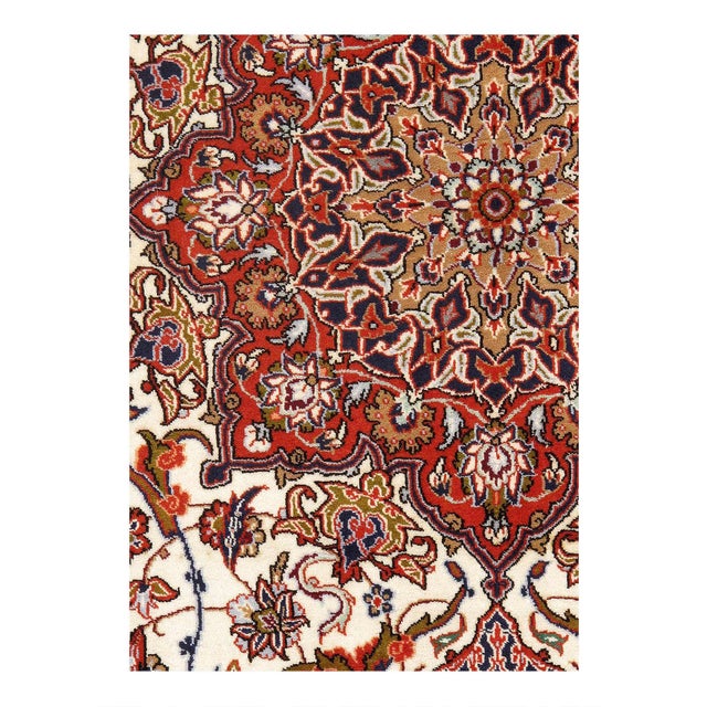 This astonishingly beautiful high-quality carpet is from a famous and highly regarded workshop that has produced high-...