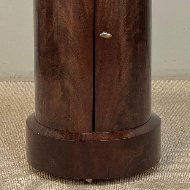 Early 19th Century French Empire to Louis Philippe Mahogany Marble Top Cabinet ~ Pedestal For Sale - Image 9 of 18