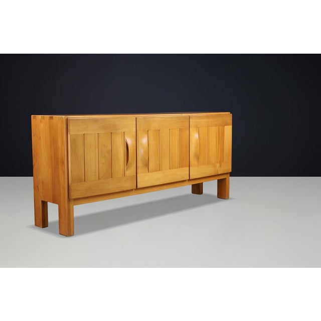 Sculptural Elm Sideboard from Maison Regain, France, 1960s For Sale - Image 9 of 18