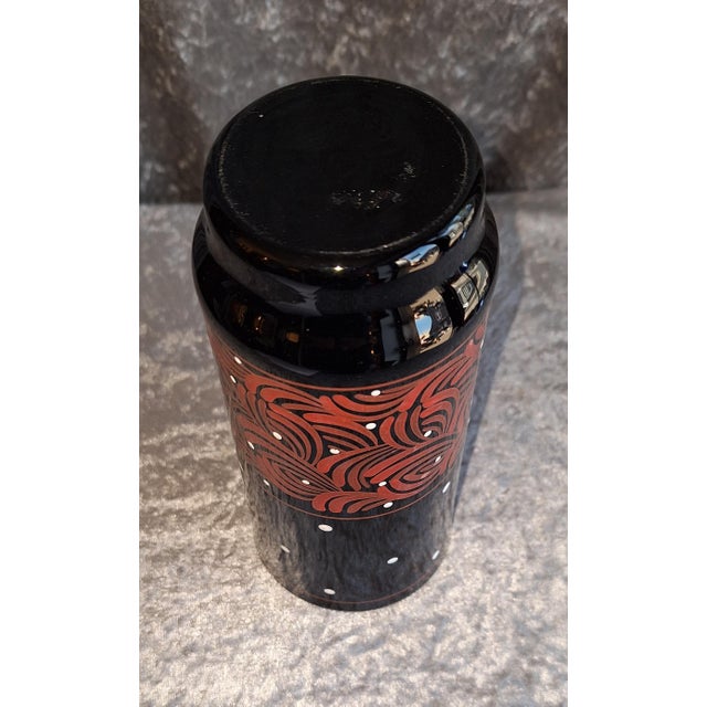 Art Deco Vase with White and Red Hand-Painted Decoration on Black Glass, 1930s For Sale - Image 4 of 5