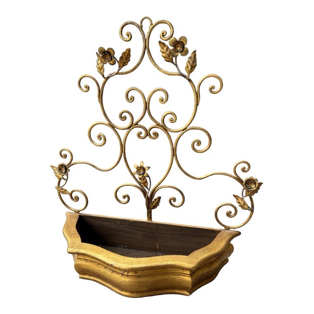 Vintage Italian Regency Ornate Gold Gilt Tole Wall Pocket Approximately 20.5” wide x 21.5” tall Really stunning!