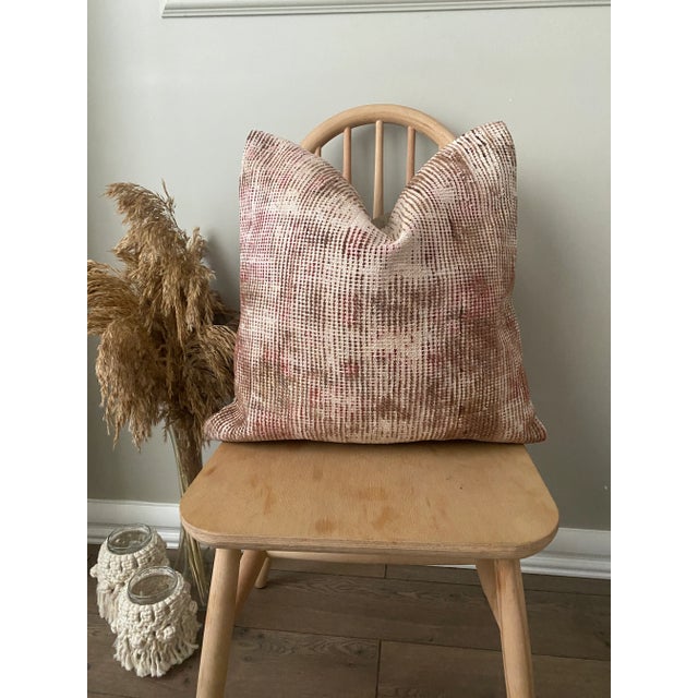 ColorReform Important Note: This only includes the pillow cover. Insert is not included Feet: 1.8X1.8 Cm: 50X50 Inc:...