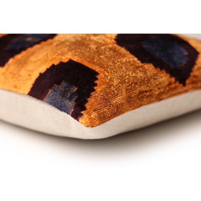 Mid-Century Modern Luxury Handwoven Silk Velvet Ikat Throw Pillow 20x20 Inch | Organic Vegetable Dyed For Sale - Image 3 of 8