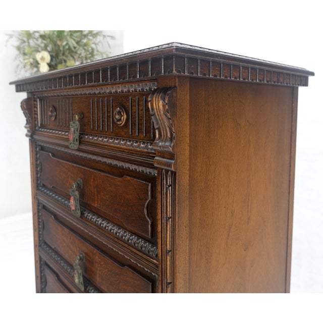 Fine Ornate Carved Oak 5 Drawers Bracket Feet Decorative Chest c1900s MINT For Sale - Image 9 of 18